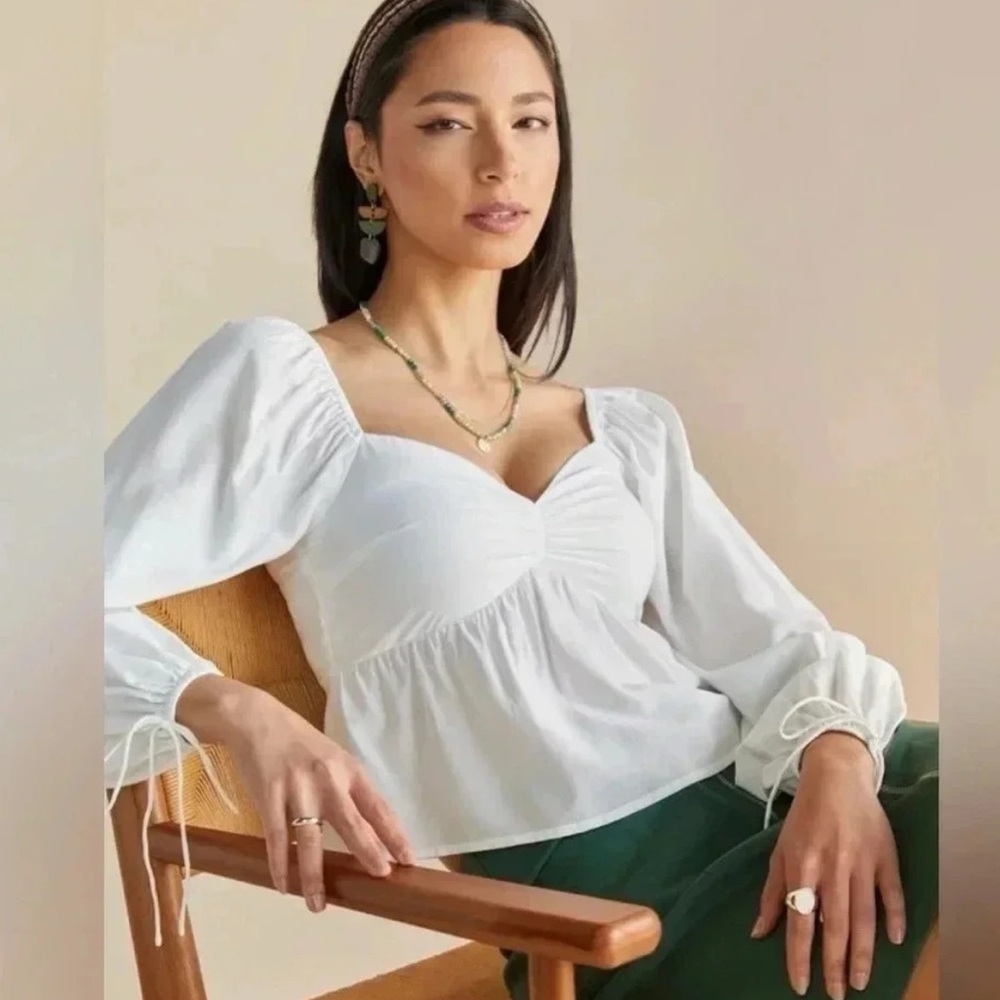 Francesca’s White Lindsey Cinched Front Tie Blouse - Picture 2 of 7
